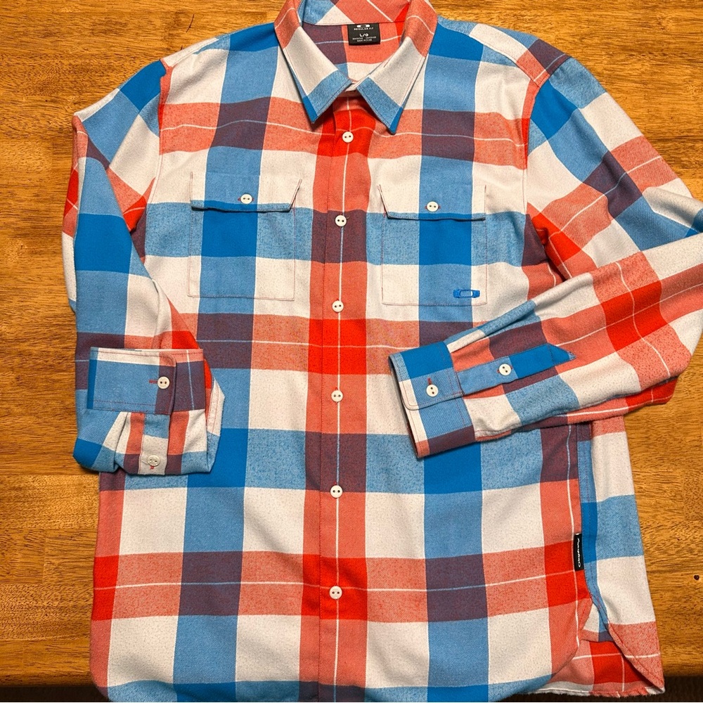 Oakley Men's Casual Plaid Shirt - Red, Blue, White